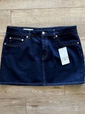 ZARA Cotton Dark Denim Button Front Silver Hardware Mini Skirt Size X-Large NWT